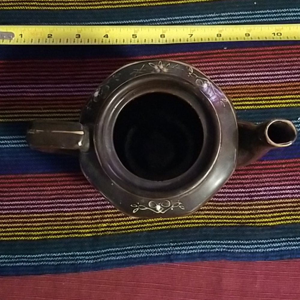 Vintage tea pot - Picture 11 of 13